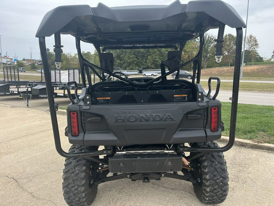 2022 Honda Pioneer 1000-5 Deluxe