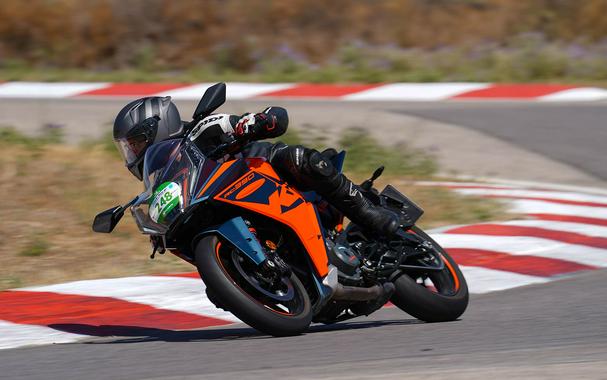 2024 KTM RC 390 - F207375
