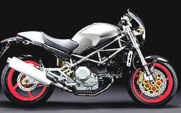 2001 Ducati Monster 900 S4