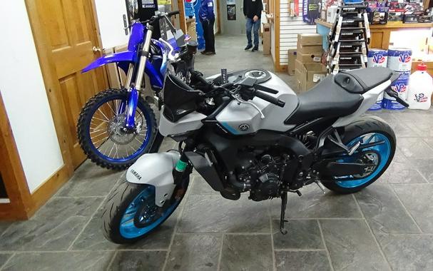 2025 Yamaha MT-09