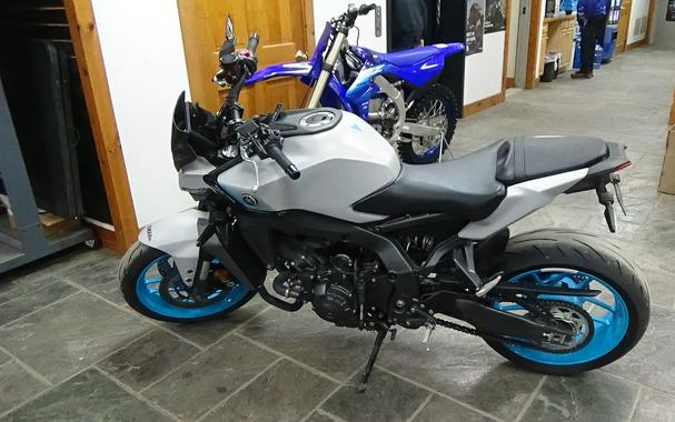 2025 Yamaha MT-09