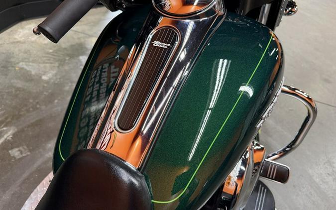 2015 Harley-Davidson Street Glide FLHXS - Special