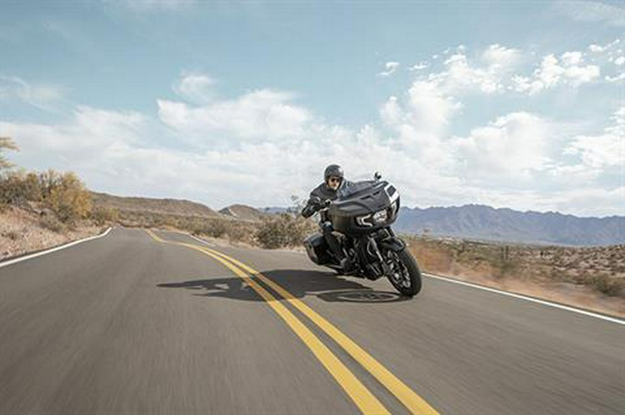 2020 Indian Motorcycle Challenger® Dark Horse®