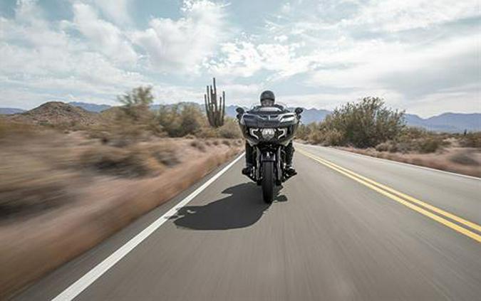 2020 Indian Motorcycle Challenger® Dark Horse®