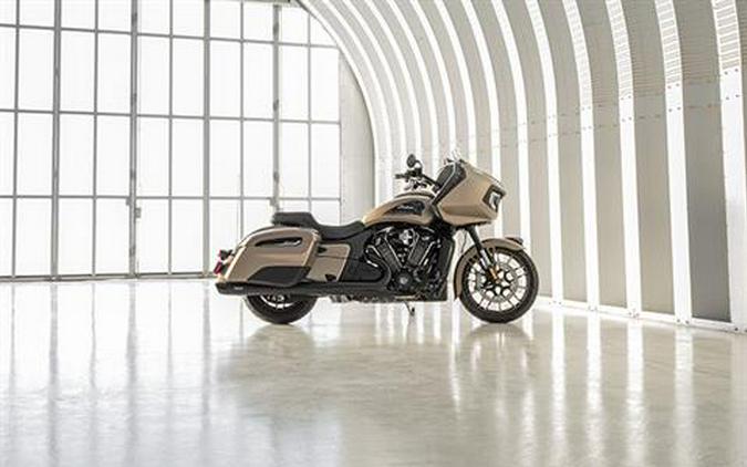 2020 Indian Motorcycle Challenger® Dark Horse®