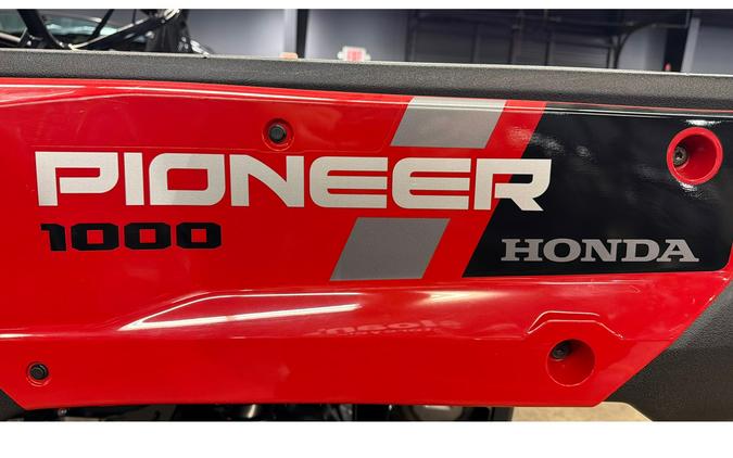 2025 Honda Pioneer 1000 Deluxe