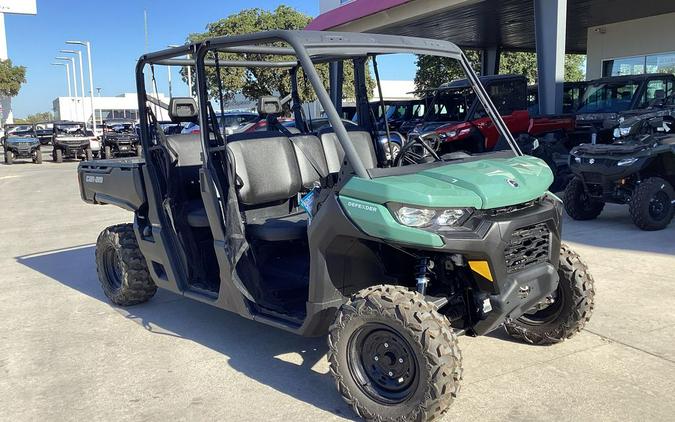 2025 Can-Am Defender MAX DPS HD7