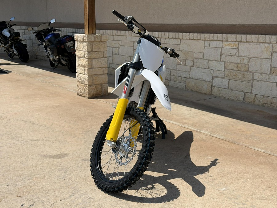 2027 HUSQVARNA FC 250