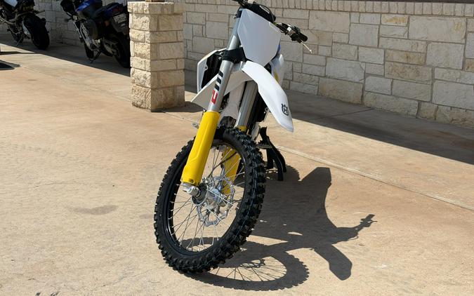 2027 HUSQVARNA FC 250