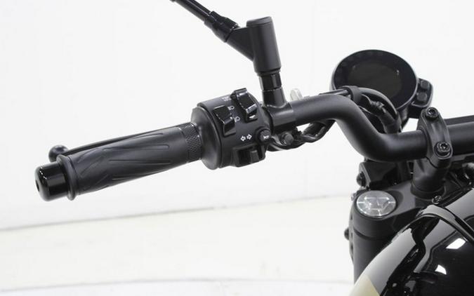 2023 Yamaha XSR 700