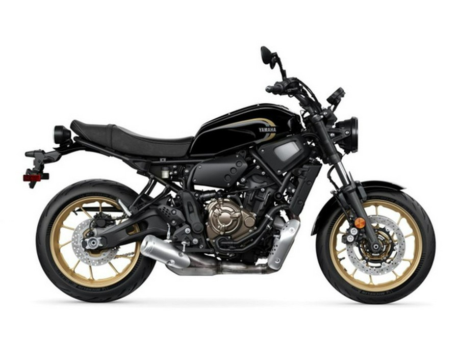 2023 Yamaha XSR 700