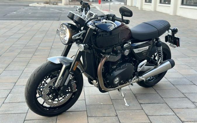 2024 Triumph Speed Twin 1200 Stealth Edition