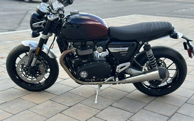 2024 Triumph Speed Twin 1200 Stealth Edition