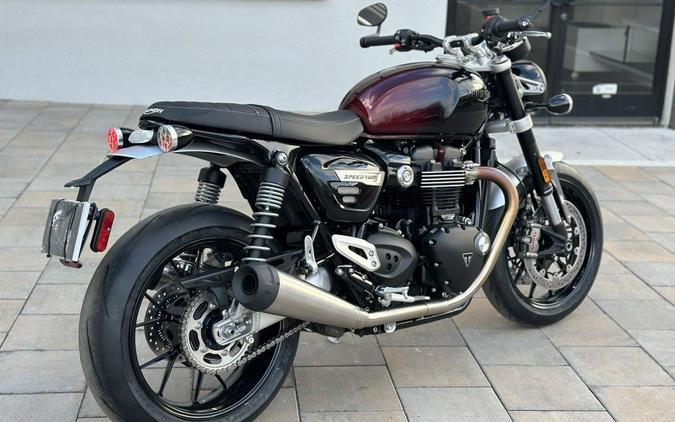 2024 Triumph Speed Twin 1200 Stealth Edition