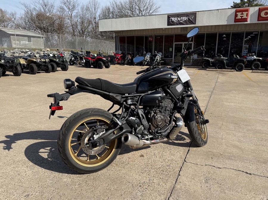 2022 Yamaha XSR700