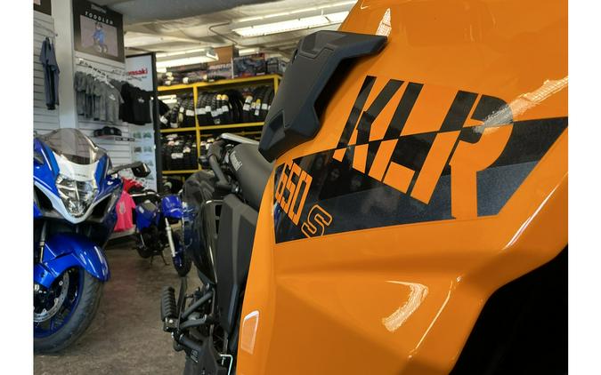 2026 KLR® 650 S Base - Kawasaki