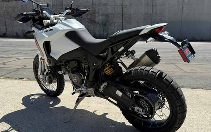 2027 Ducati DESERT X V2