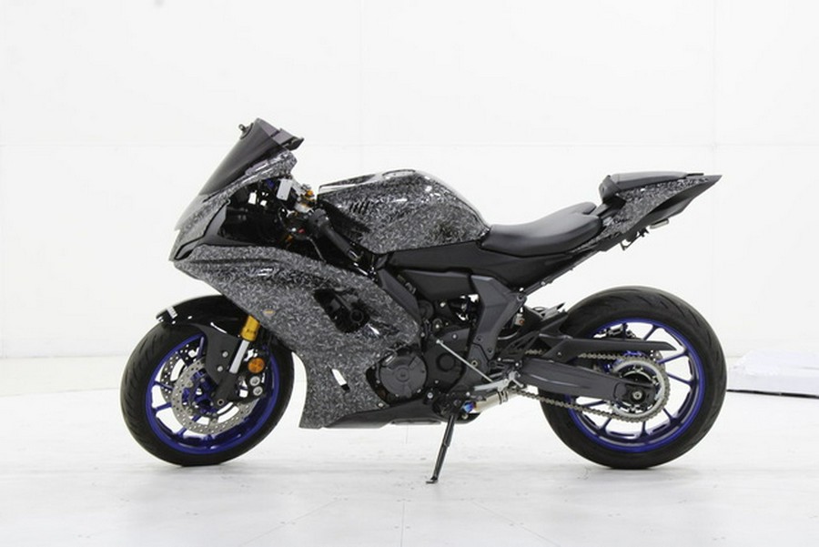 2025 Yamaha YZF R7