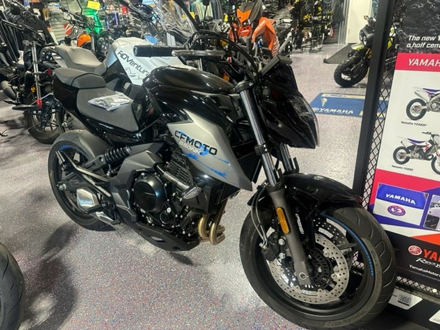 2023 CFMOTO 650NK