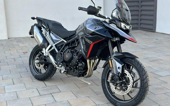 2024 Triumph Tiger 900 GT Graphite / Sapphire Black