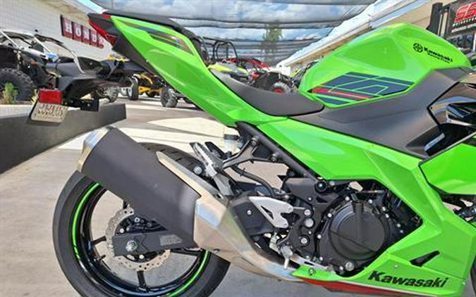 2023 Kawasaki Ninja 400 KRT Edition