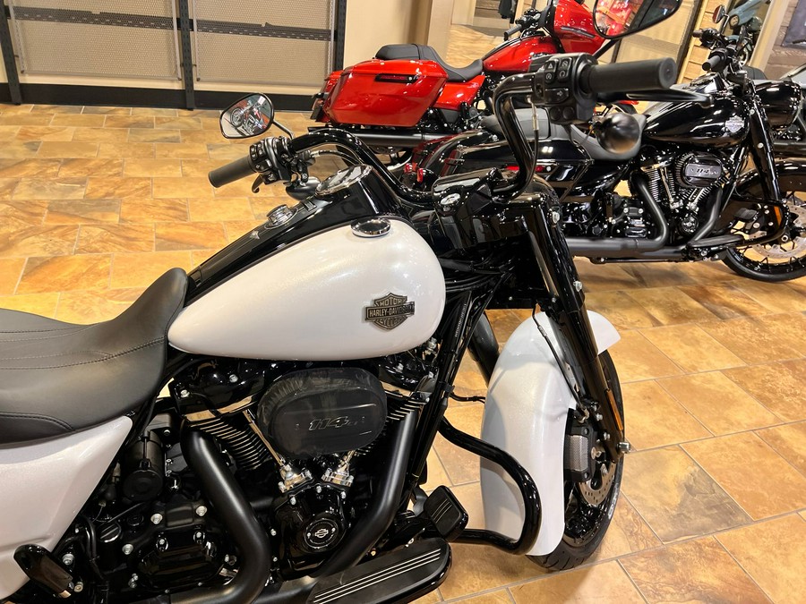 2024 Harley-Davidson Road King Special