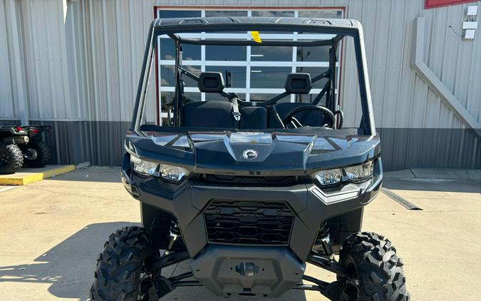 2025 Can-Am™ Defender DPS HD10