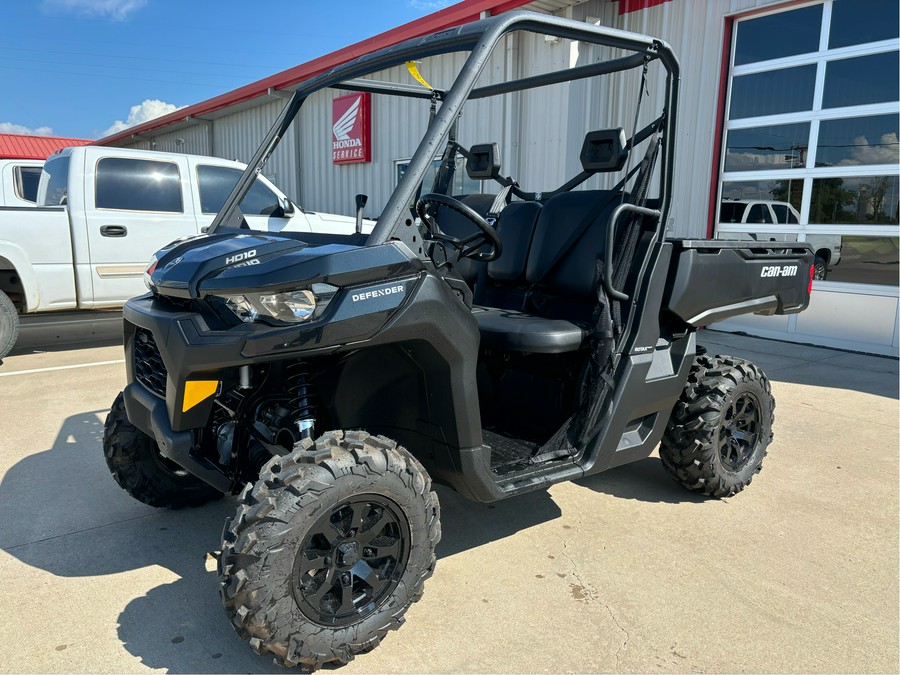 2025 Can-Am™ Defender DPS HD10