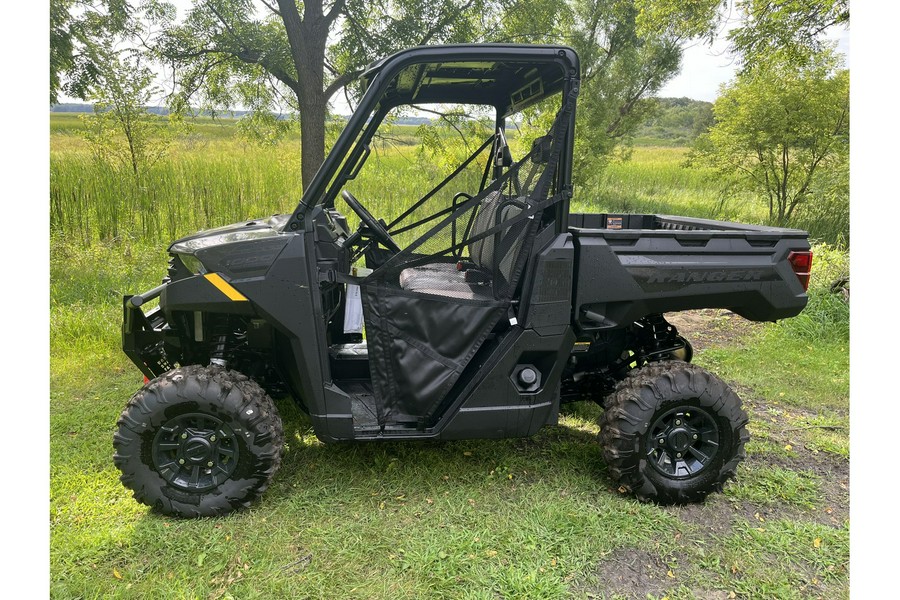 2025 Polaris Industries Ranger® 1000 EPS R25TAE99AM