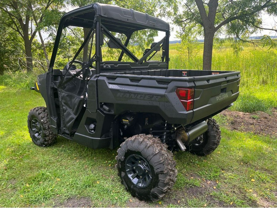 2025 Polaris Industries Ranger® 1000 EPS R25TAE99AM