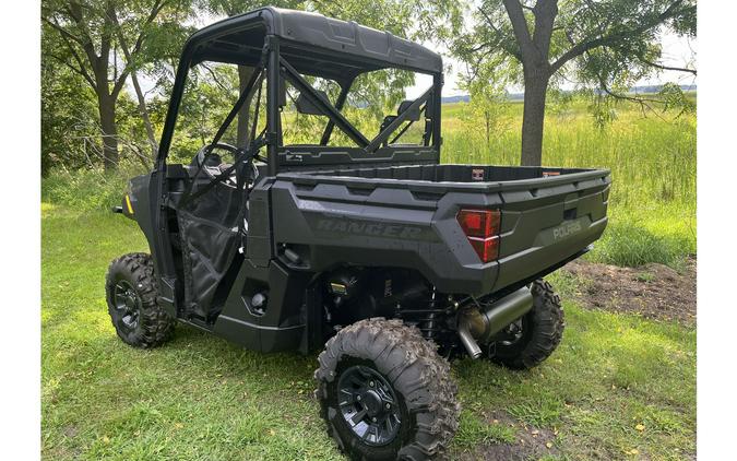 2025 Polaris Industries Ranger® 1000 EPS R25TAE99AM