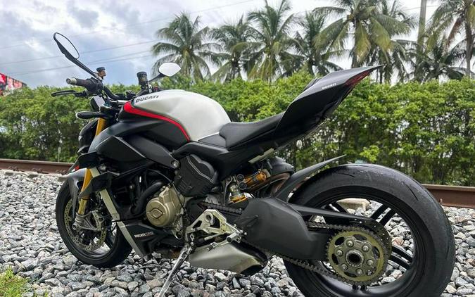 2022 Ducati Streetfighter V4 SP Winter Test