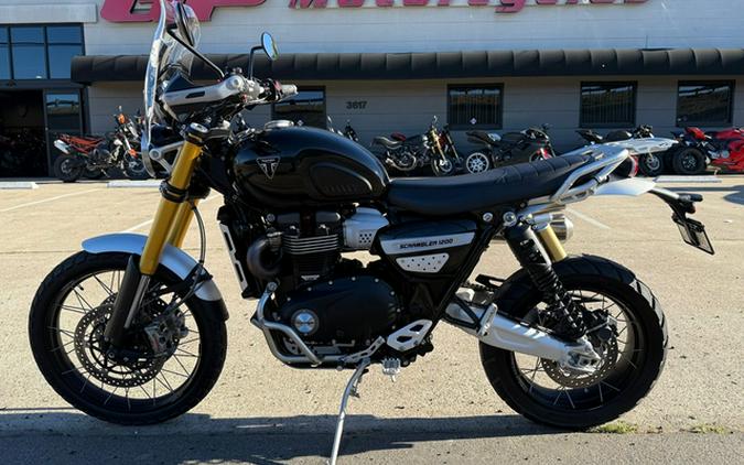 2024 Triumph Scrambler 1200 XE