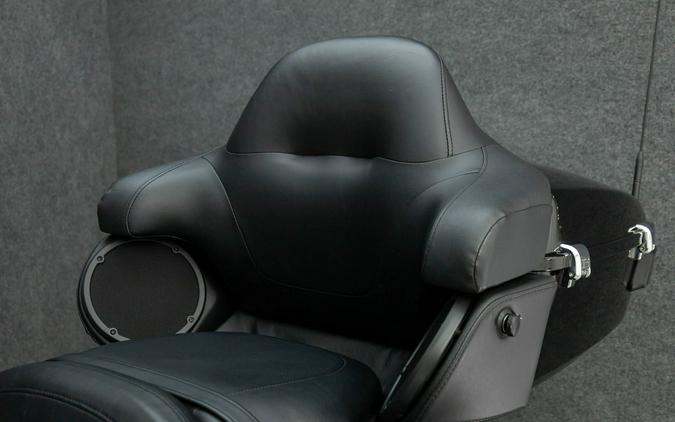 2018 HARLEY DAVIDSON FLHTCU ELECTRA GLIDE ULTRA CLASSIC W/ABS