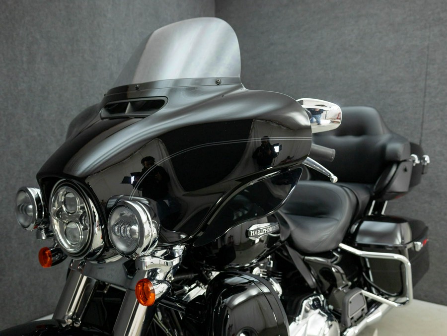 2018 HARLEY DAVIDSON FLHTCU ELECTRA GLIDE ULTRA CLASSIC W/ABS