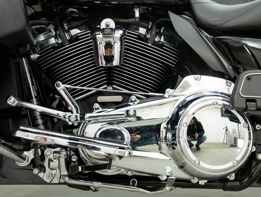 2018 HARLEY DAVIDSON FLHTCU ELECTRA GLIDE ULTRA CLASSIC W/ABS