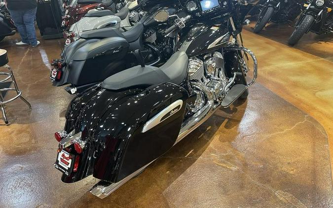 2023 Indian Motorcycle® Chieftain® Limited Black Metallic