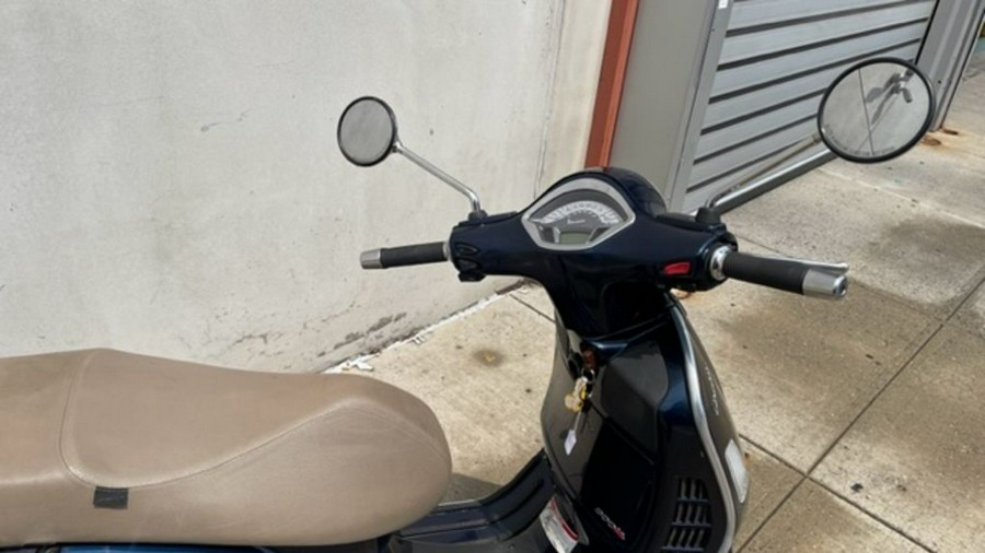 2016 Vespa GTS Super 300 ABS