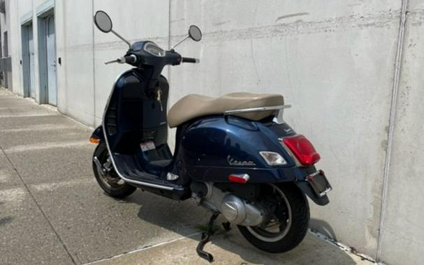 2016 Vespa GTS Super 300 ABS