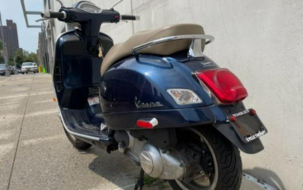 2016 Vespa GTS Super 300 ABS