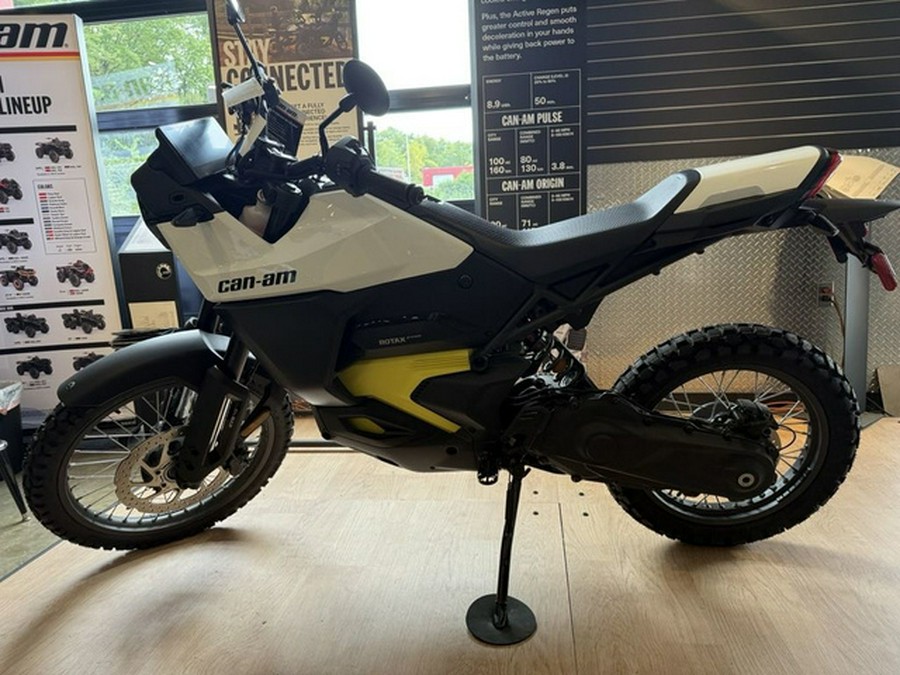 2025 Can-Am Origin White