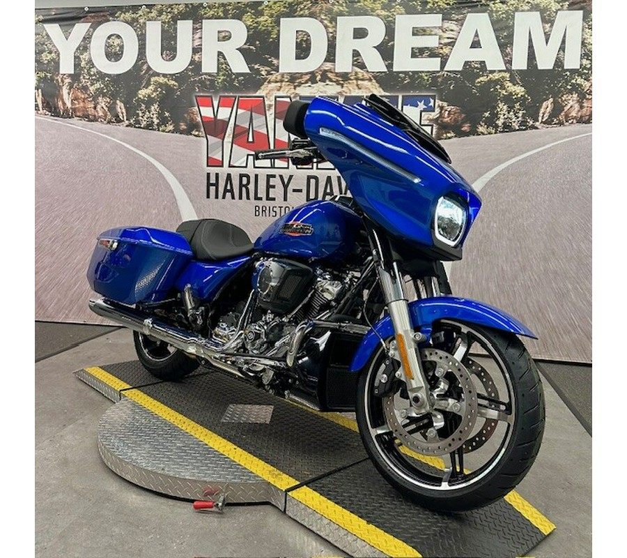 2025 FLHX Street Glide™
