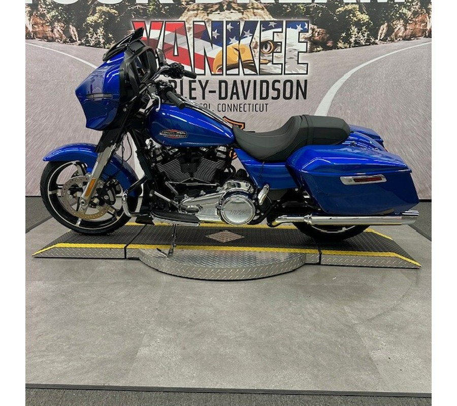 2025 FLHX Street Glide™
