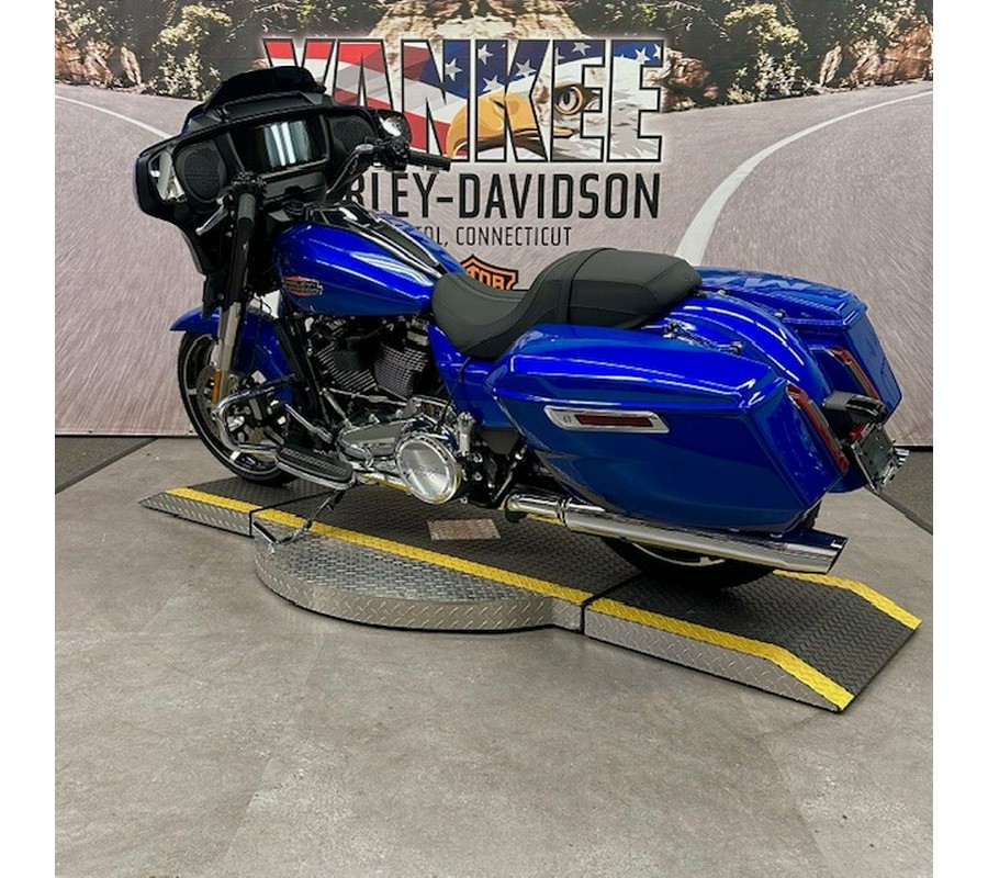 2025 FLHX Street Glide™