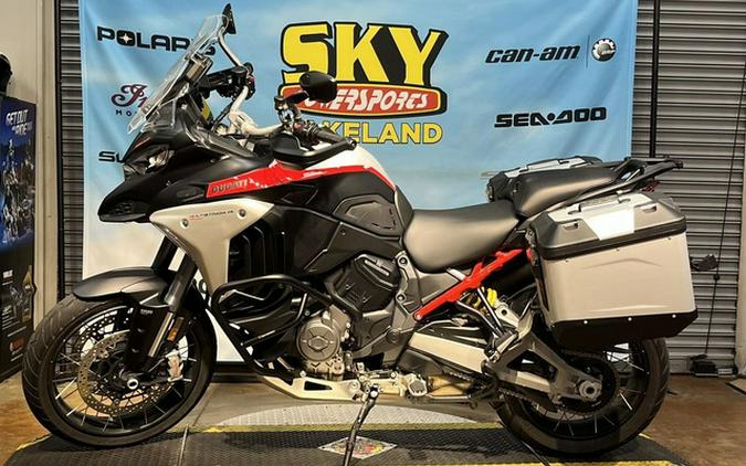 2023 Ducati Multistrada V4 Rally Brushed Aluminum & Matte Black