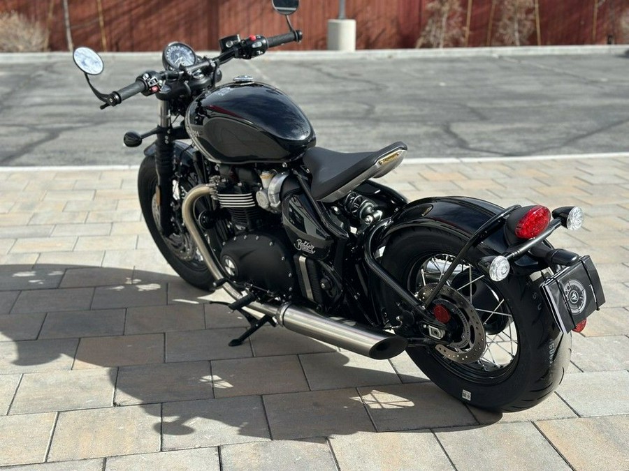 2024 Triumph Bonneville Bobber Jet Black/Ash Gray