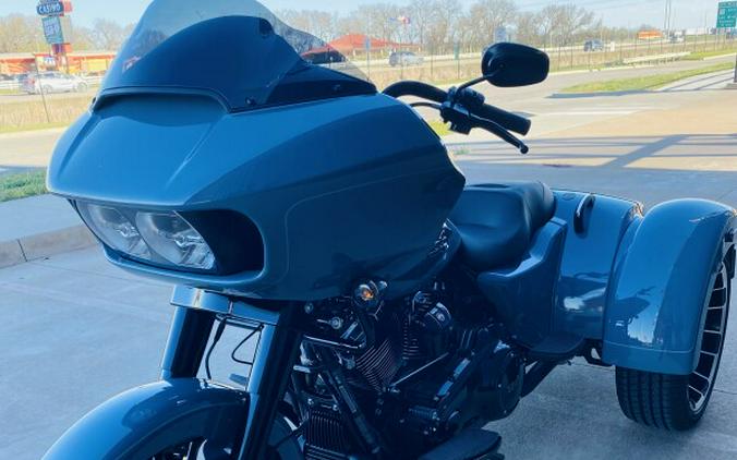 FLTRT 2024 Road Glide 3