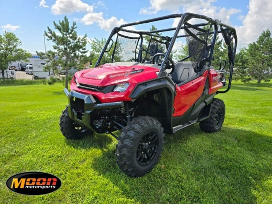 2024 Honda Pioneer 1000-5 Deluxe DELUXE AVENGER RED