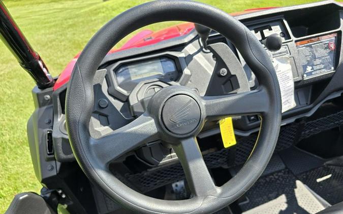 2024 Honda Pioneer 1000-5 Deluxe DELUXE AVENGER RED