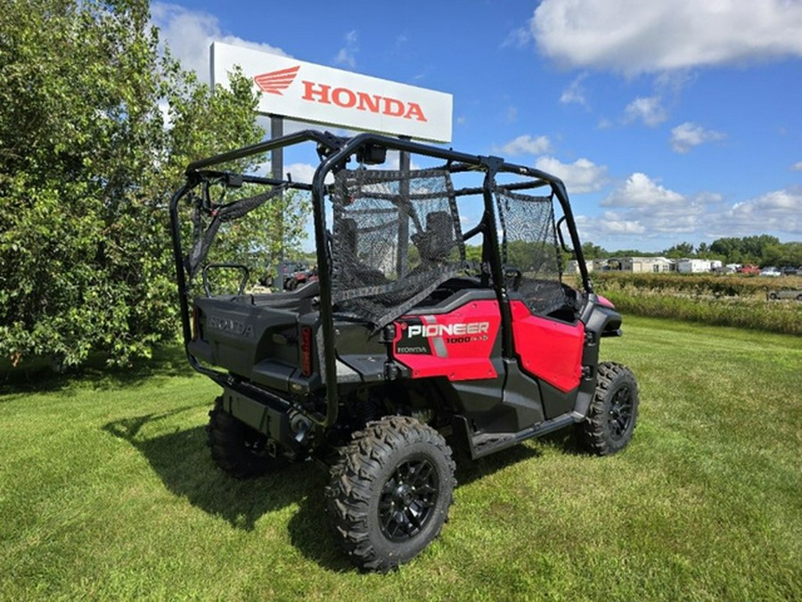 2024 Honda Pioneer 1000-5 Deluxe DELUXE AVENGER RED